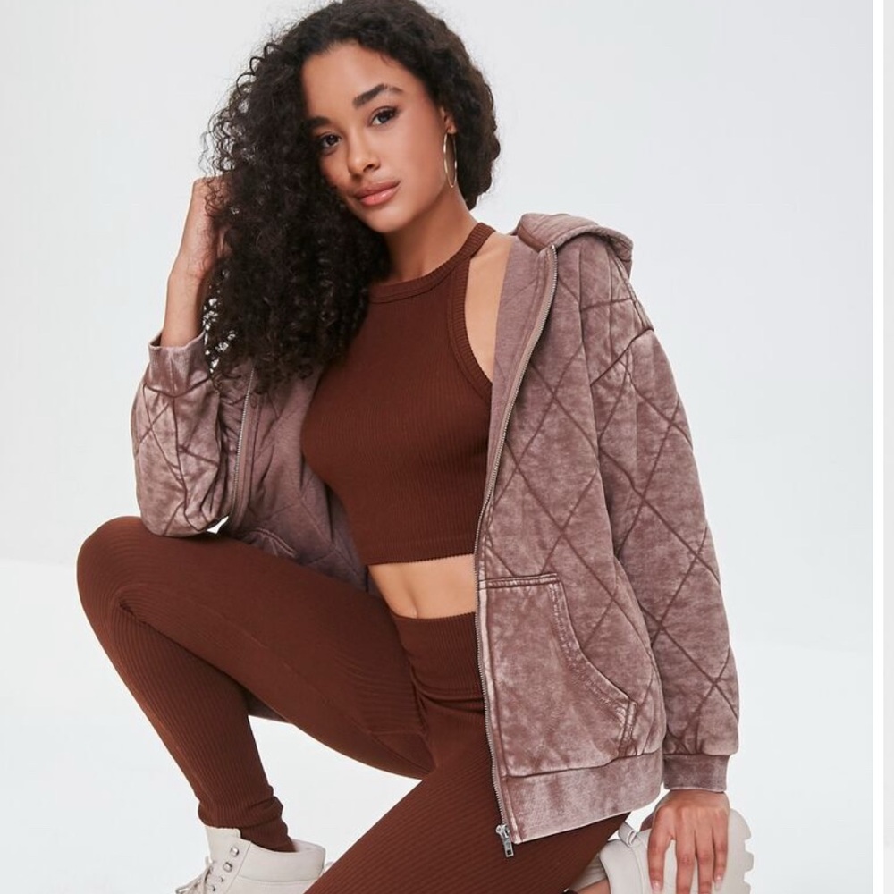 Quilted Hoodie Zip Up Color Taupe NWT size L
